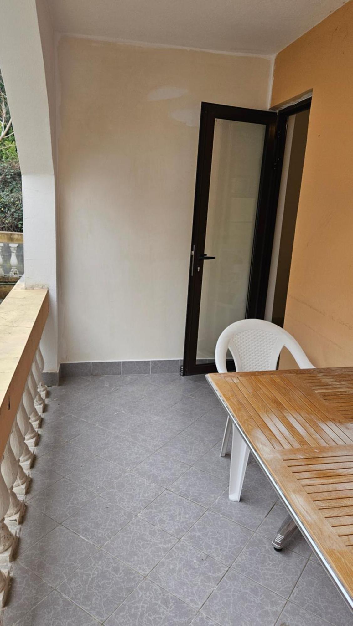 Apartmani Lime Petrovac Екстер'єр фото