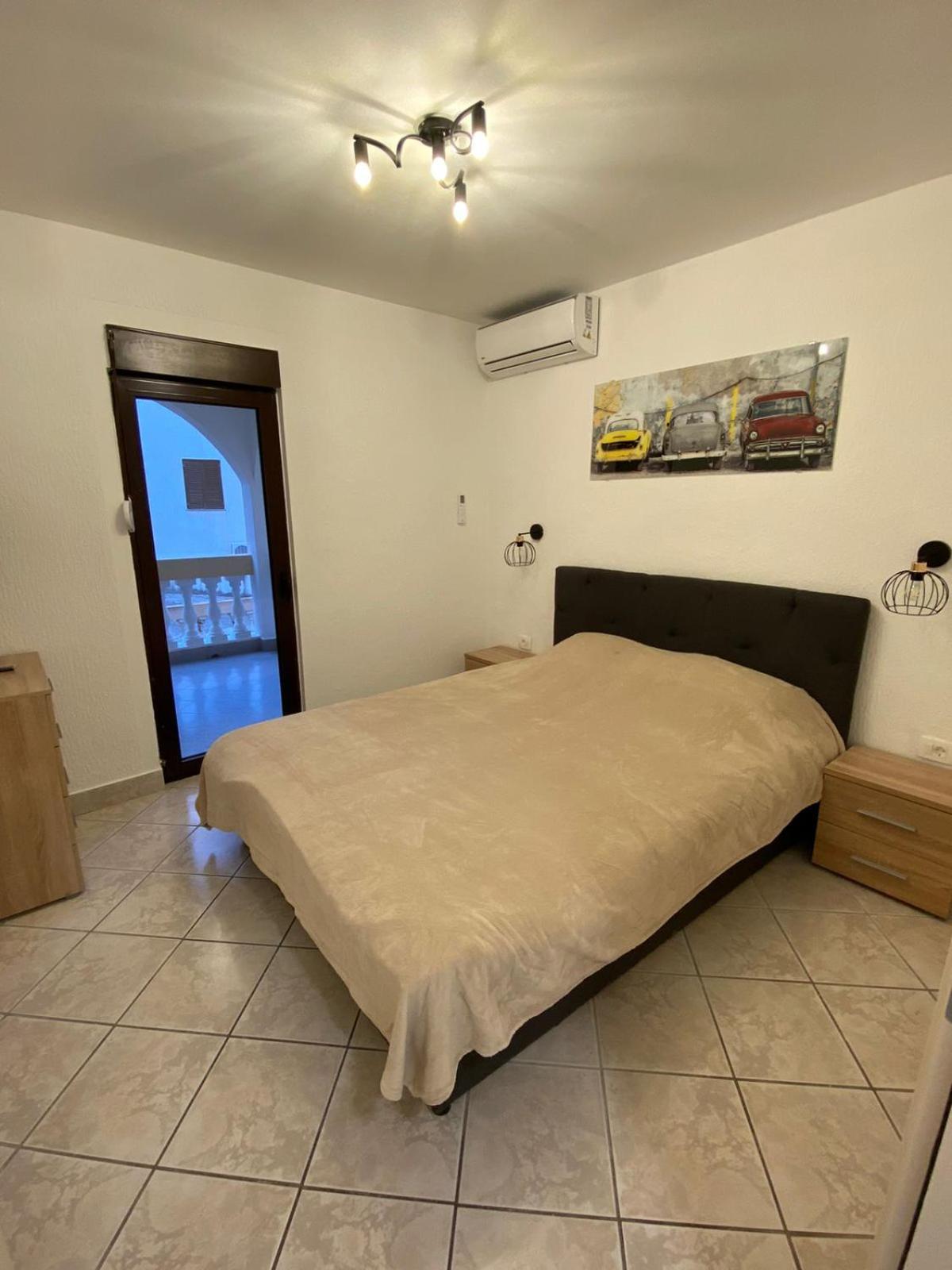 Apartmani Lime Petrovac Екстер'єр фото