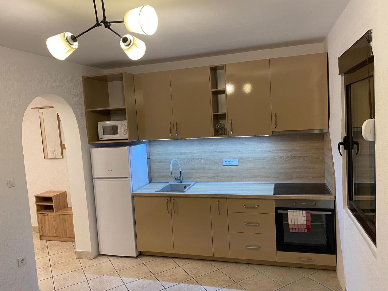 Apartmani Lime Petrovac Екстер'єр фото