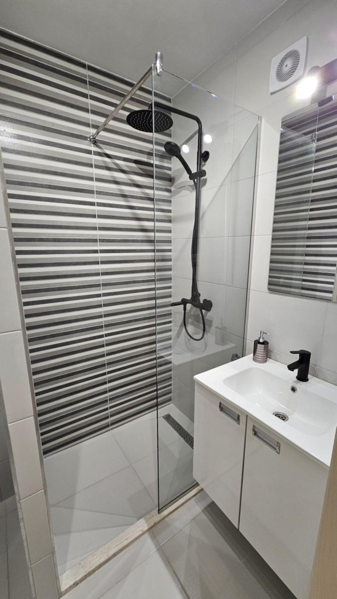Apartmani Lime Petrovac Екстер'єр фото