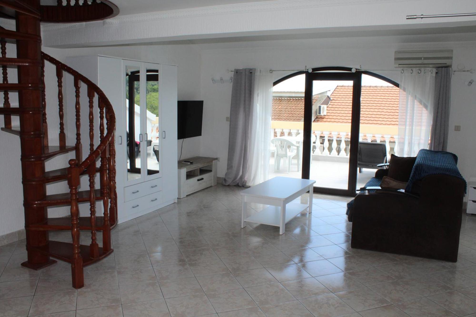 Apartmani Lime Petrovac Екстер'єр фото